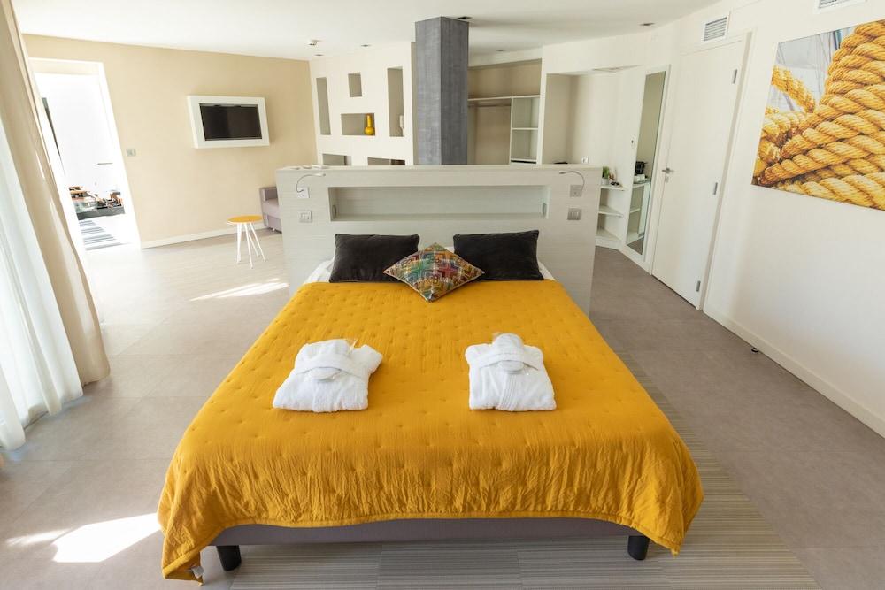 Hotel Europe La Grande Motte Bagian luar foto