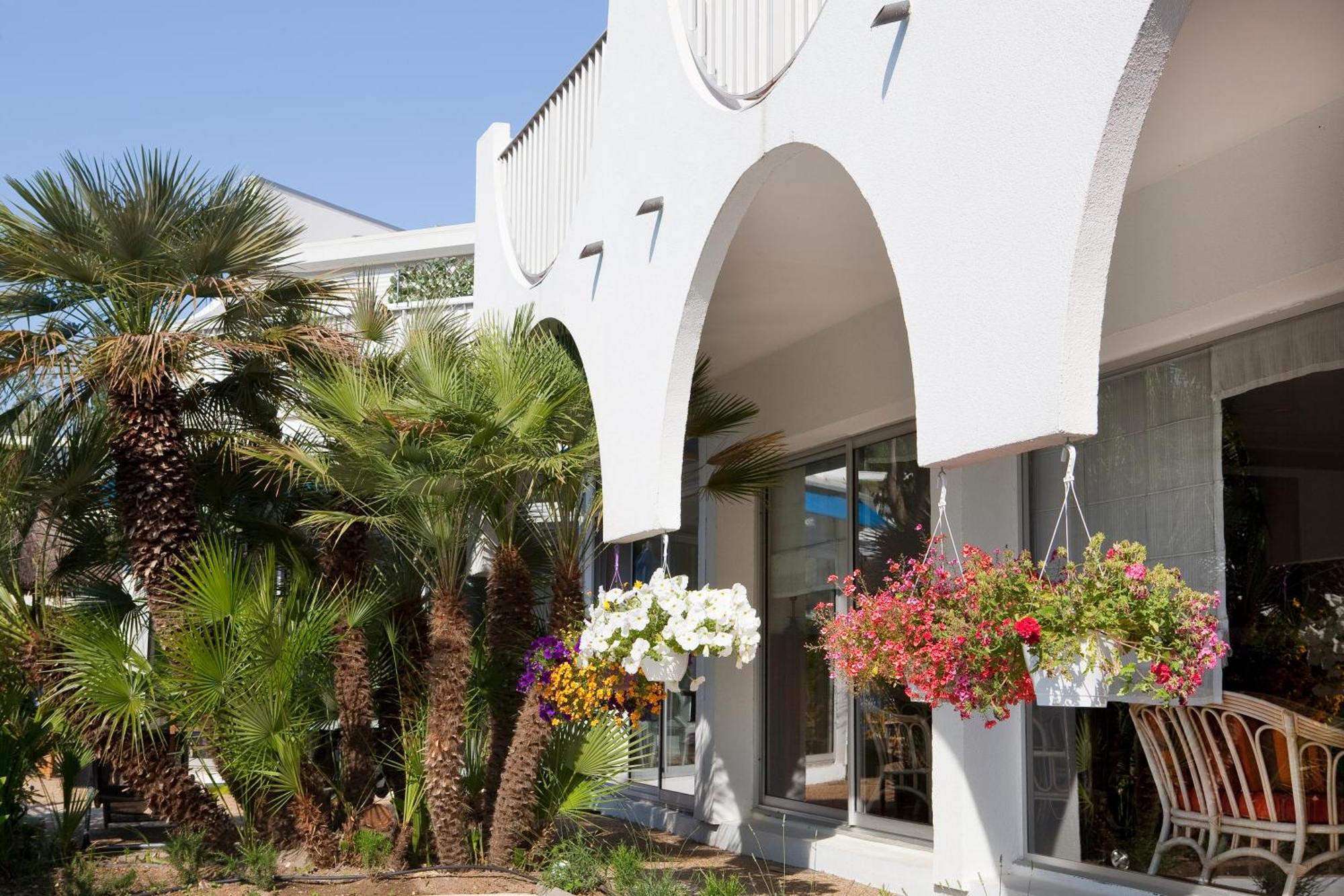 Hotel Europe La Grande Motte Bagian luar foto