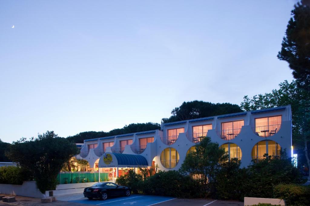 Hotel Europe La Grande Motte Bagian luar foto